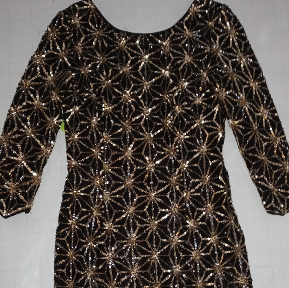 Dress - Picture 1 of 1